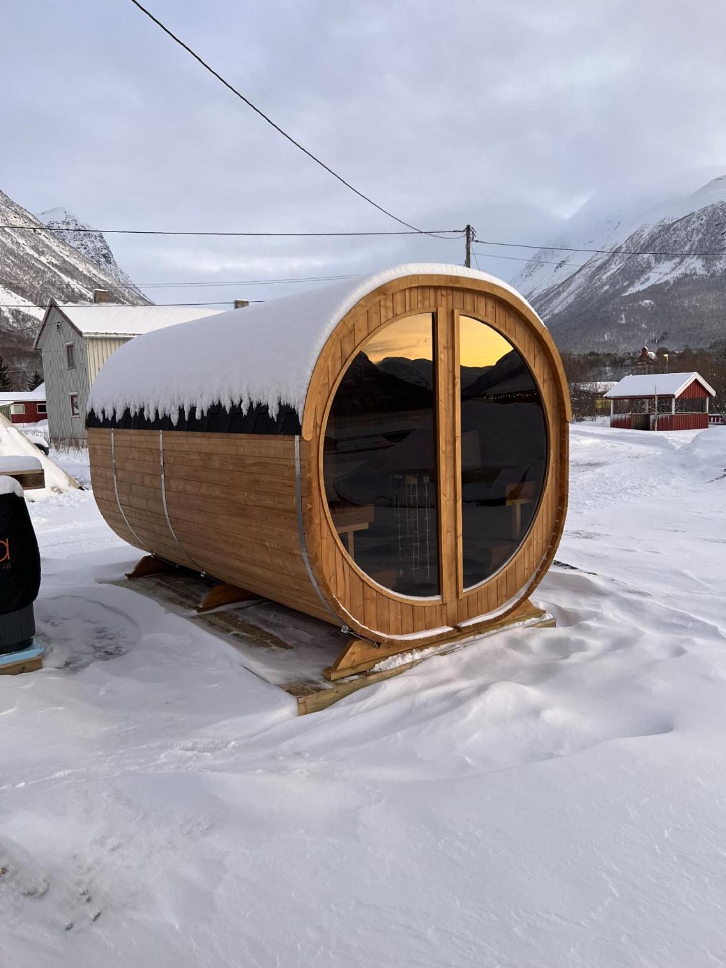 Alpan Apartments, Lyngenfjord Olderdalen Exterior photo